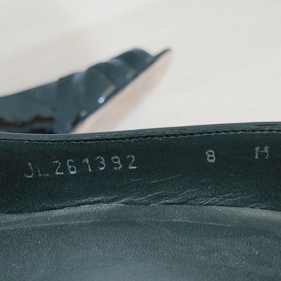 STUART WEITZMAN Bandaritz black patent leather peep toe heels - Picture 11 of 11